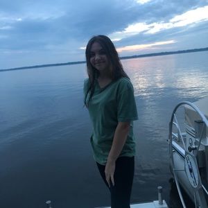 Meet your Posher, Jenna